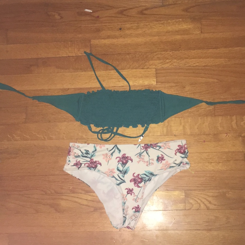 Bathing suit
